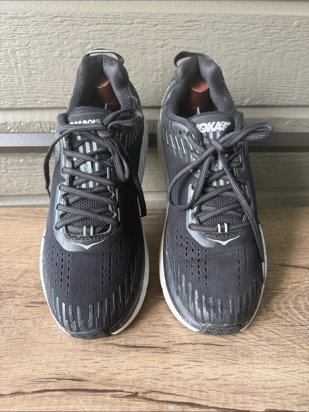 Hoka One One hoka one